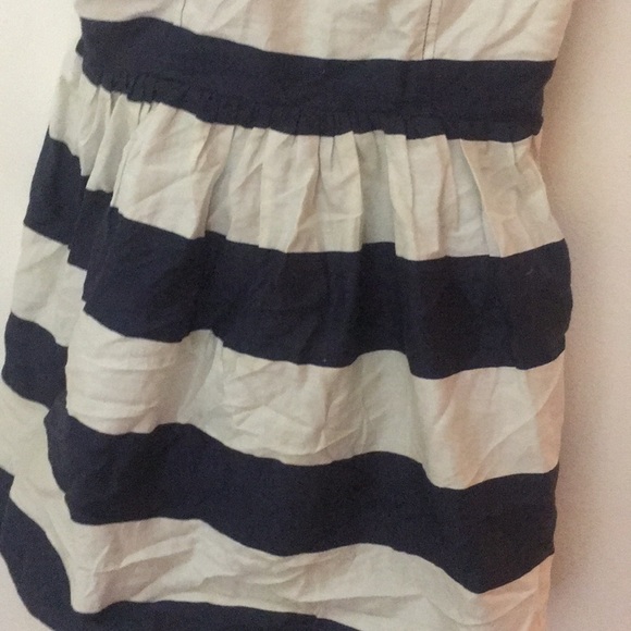 Blue and white dress - Picture 2 of 7